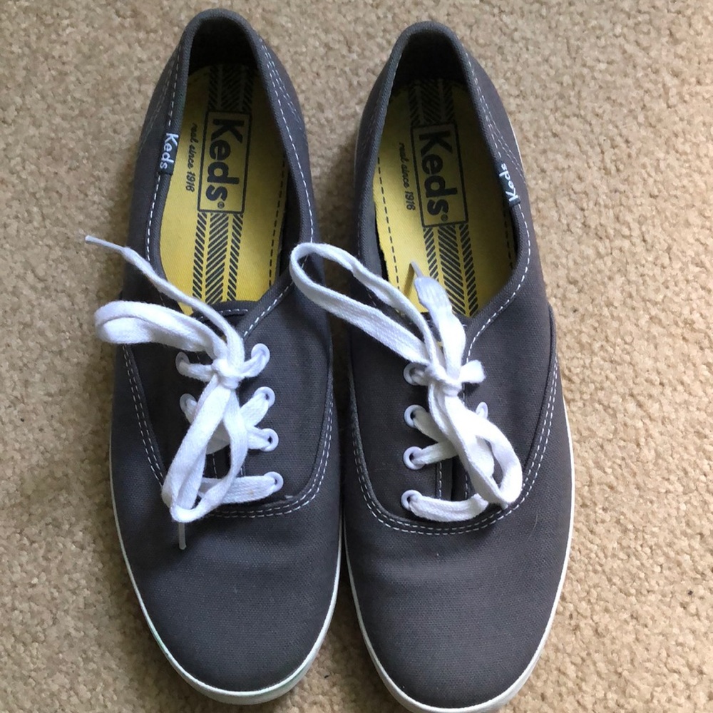 Grey Keds